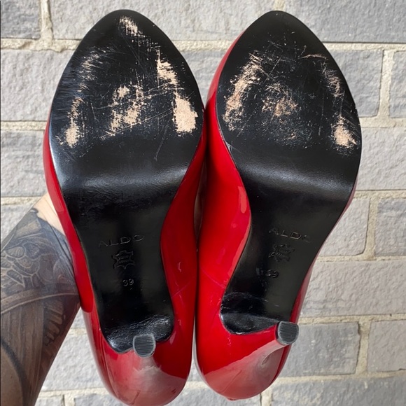 Pinup pumps - Picture 5 of 9